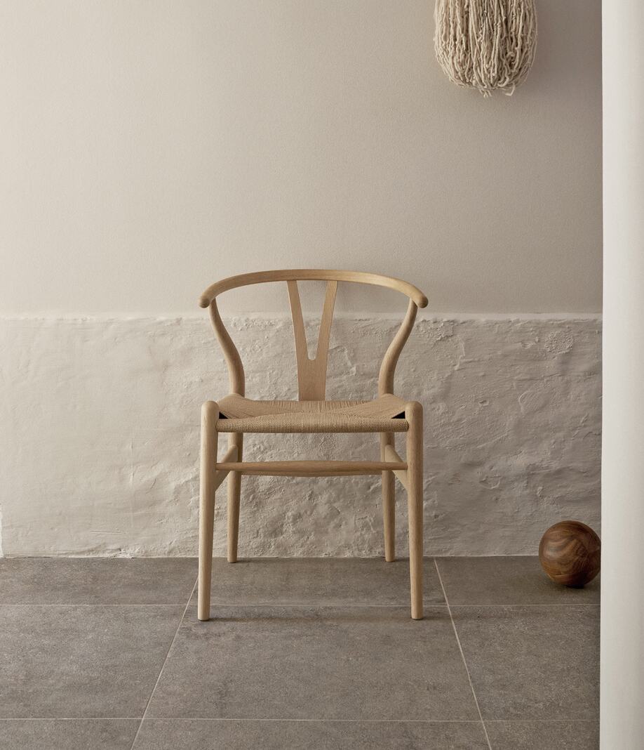 CH24 Y-Chair．Carl Hansen & Søn